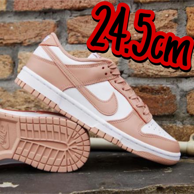 NIKE(ナイキ)のNIKE ナイキ WMNS DUNK LOW ROSE WHISPER 24.5 レディースの靴/シューズ(スニーカー)の商品写真