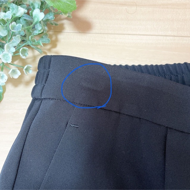 ICB(アイシービー)の美品☆iCB パンツスーツ　黒　ジャケット38 パンツ40 レディースのフォーマル/ドレス(スーツ)の商品写真