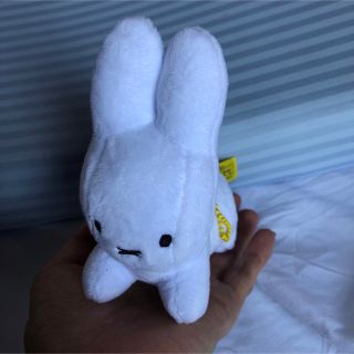 ミッフィ　ブルーナ ぬいぐるみ マスコット うさぎ ホワイト(ぬいぐるみ)