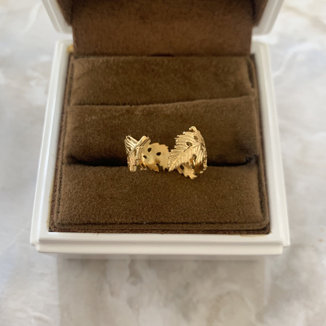 葉っぱリング　指輪　ゴールド　ハワイアンジュエリー　 レディースのアクセサリー(リング(指輪))の商品写真
