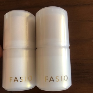 ファシオ(Fasio)のファシオ　マルチスティック2本セット(フェイスカラー)