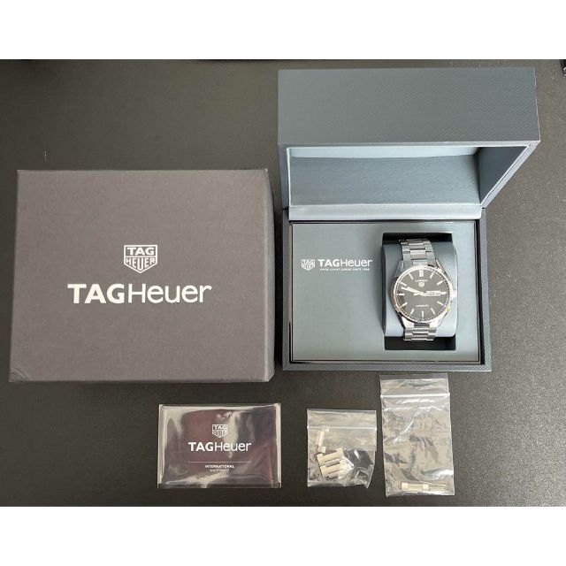 【 新品 】 TAG Heuer - 美品 タグホイヤー カレラ キャリバー5 デイデイト 現行モデル ブラック文字盤 腕時計(アナログ)