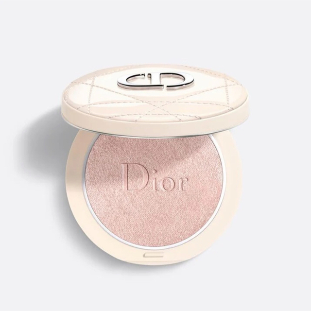 Christian Dior(クリスチャンディオール)の新品　ディオールスキン　フォーエヴァークチュール　ルミナイザー　02ピンクグロウ コスメ/美容のベースメイク/化粧品(フェイスカラー)の商品写真