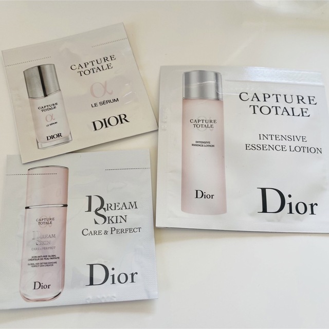 Christian Dior(クリスチャンディオール)の新品　ディオールスキン　フォーエヴァークチュール　ルミナイザー　02ピンクグロウ コスメ/美容のベースメイク/化粧品(フェイスカラー)の商品写真