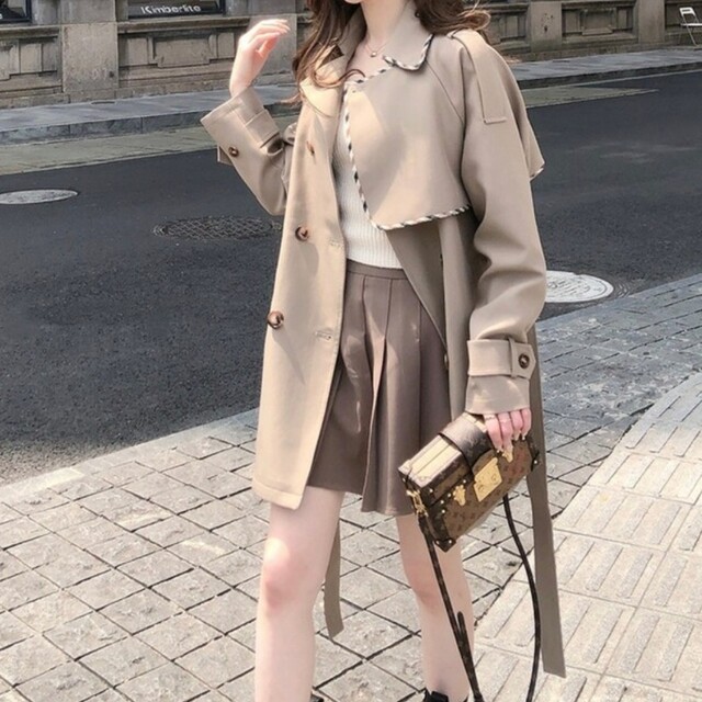 eLLa selectshop trench cape coat | carlacanto.com