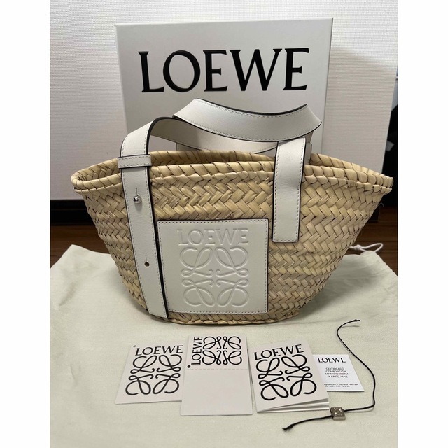 2022年ファッション福袋 LOEWE - バスケットバッグ スモール ホワイト