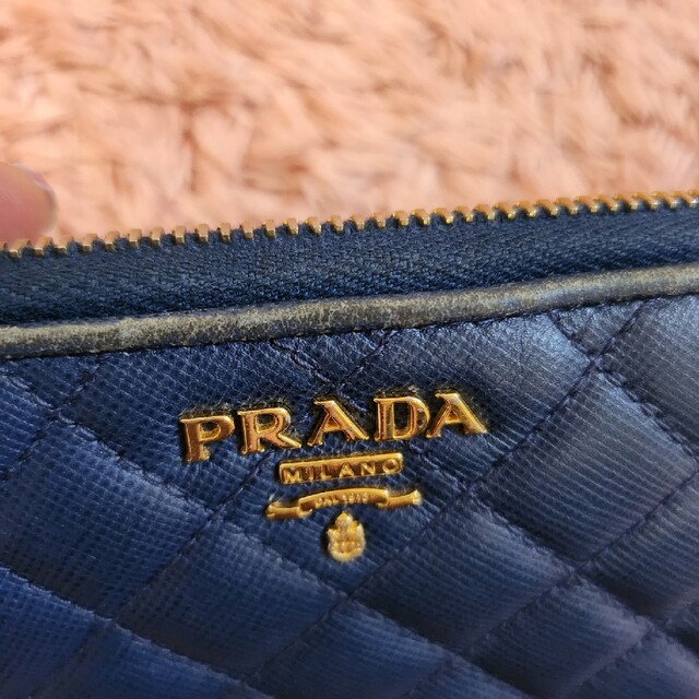PRADA(プラダ)のPRADA　プラダ　長財布 レディースのファッション小物(財布)の商品写真