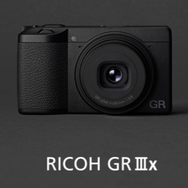 RICOH(リコー)の【新品未使用】RICOH GRIIIx スマホ/家電/カメラのカメラ(コンパクトデジタルカメラ)の商品写真