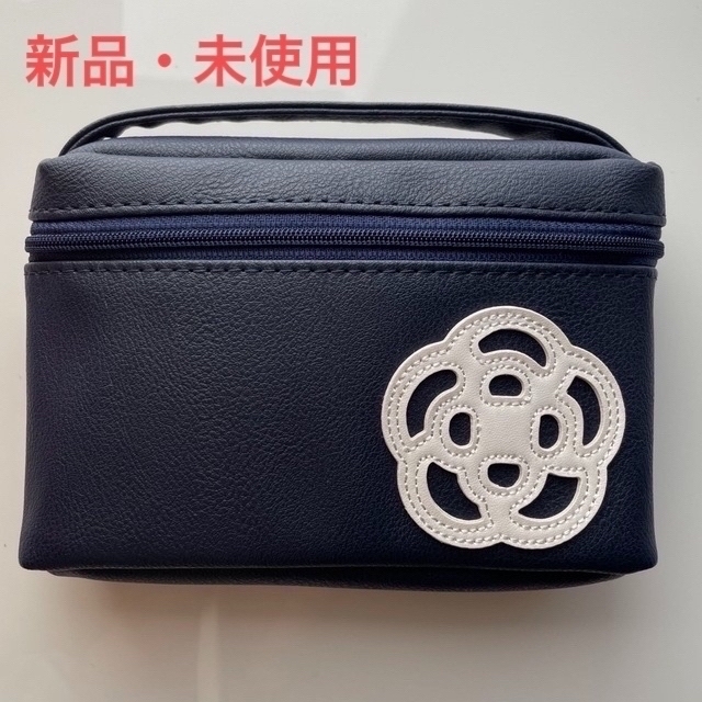 クレイサスバニティポーチ | cirugialaservision.com