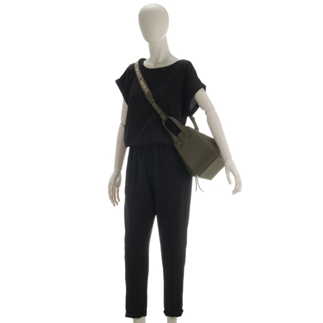LOEWE - ロエベ LOEWE ショルダーバッグ HAMMOCK コンパクト LOEWE - ロエベ LOEWE ショルダーバッグ HAMMOCK コンパクト