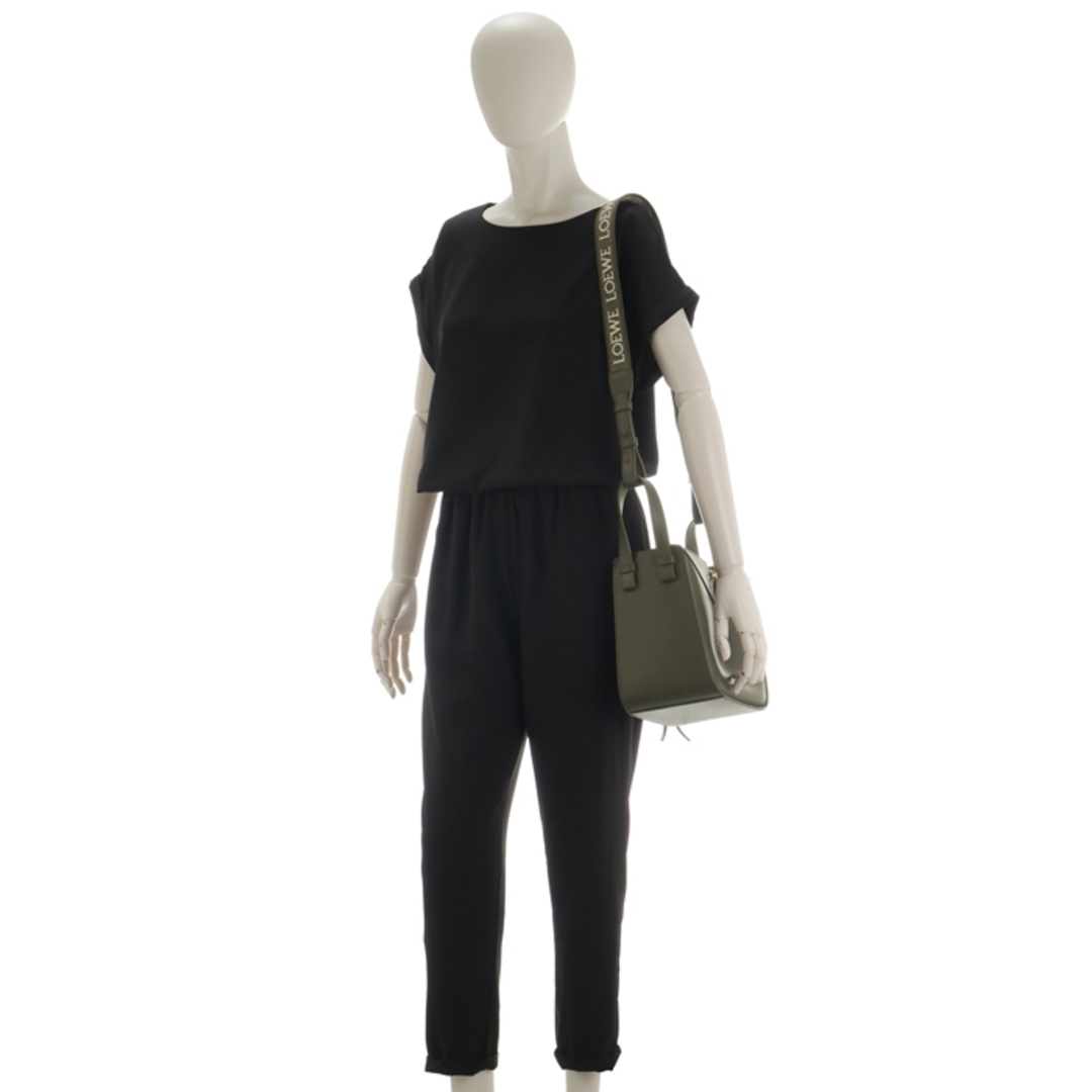LOEWE - ロエベ LOEWE ショルダーバッグ HAMMOCK コンパクト LOEWE - ロエベ LOEWE ショルダーバッグ HAMMOCK コンパクト