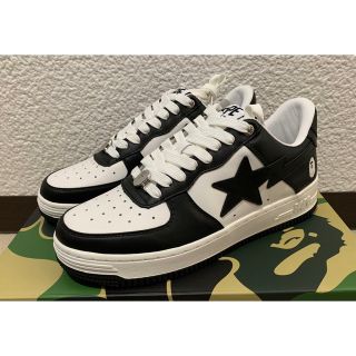 アベイシングエイプ(A BATHING APE)の★新品★ APE bapesta ホワイト ブラック レザー 27cm kaws(スニーカー)