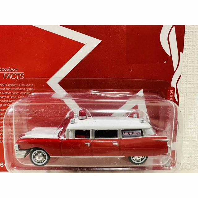 Cadillac(キャデラック)のJL/'59 Cadillacキャデラック アンバランス 救急車 1/64 エンタメ/ホビーのおもちゃ/ぬいぐるみ(ミニカー)の商品写真