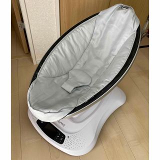 フォーマムズ(4moms)のママルー　バウンサー　4moms® mamaRoo4.0(その他)