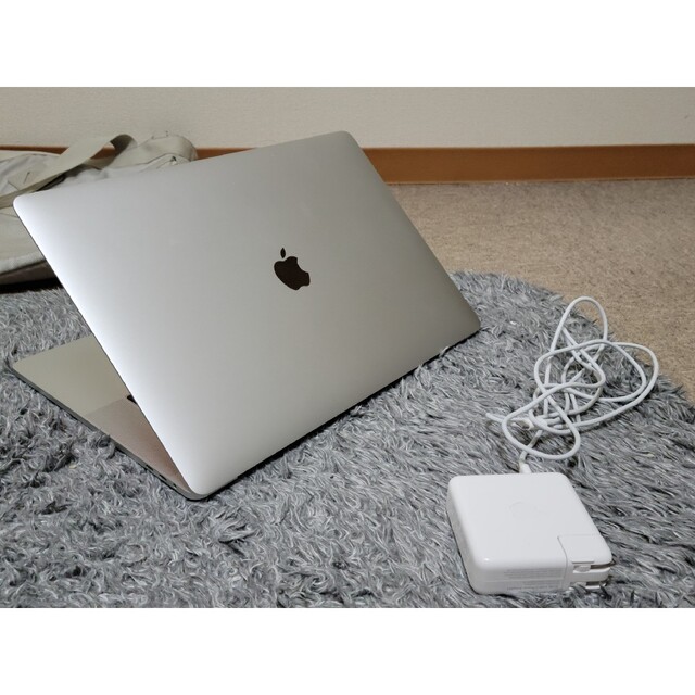 Apple Macbook Pro 2018 15inch 美品 訳あり