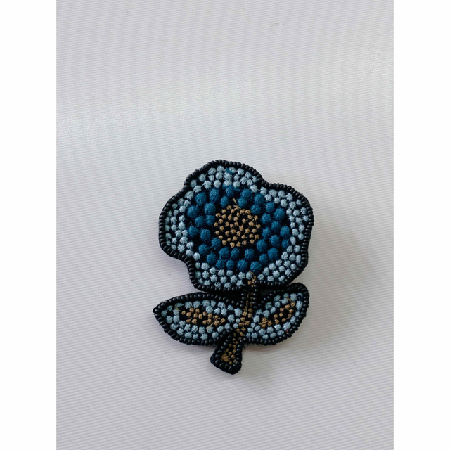 最高の品質の ハンドメイド ブローチ