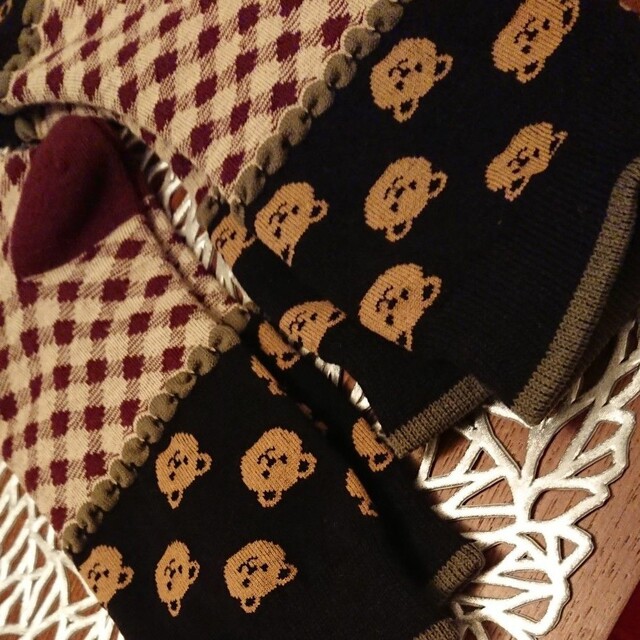 熊柄靴下 レディースのレッグウェア(ソックス)の商品写真