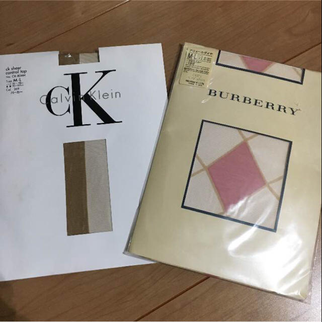 BURBERRY(バーバリー)の【新品未使用】バーバリー&カルバンクライン ストッキングセット❤︎ レディースのレッグウェア(タイツ/ストッキング)の商品写真