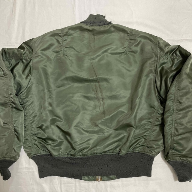 ALPHA INDUSTRIES(アルファインダストリーズ)の70s ビンテージ L-2B フライトジャケット 米軍実物 ma-1 usaf メンズのジャケット/アウター(フライトジャケット)の商品写真