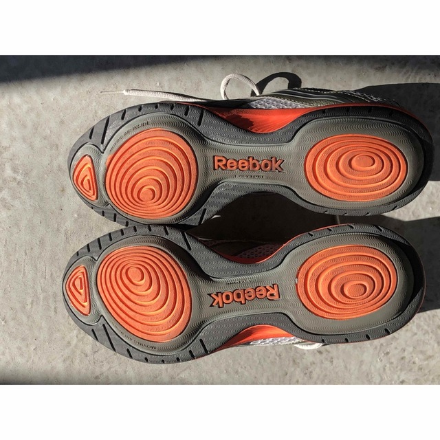 Reebok(リーボック)のリーボックのスニーカー25.5センチ メンズの靴/シューズ(スニーカー)の商品写真