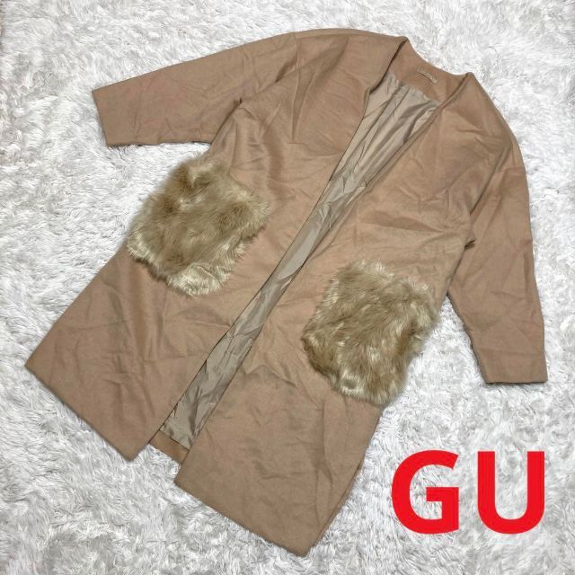 GU(ジーユー)のGU ノーカラーコート ガウンコート チェスターコート ポケットファー レディースのジャケット/アウター(ロングコート)の商品写真