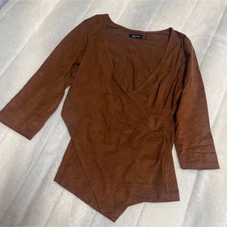 ベルシュカ(Bershka)のトップス カットソー ブラウン スエード ドレープ 茶色(カットソー(長袖/七分))