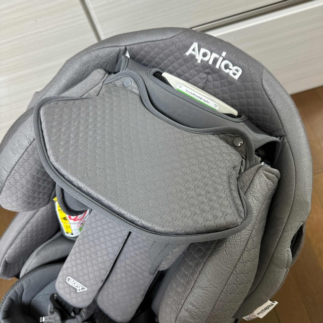 Aprica　フラディアグロウ ISOFIX 360°セーフティー プレミアム