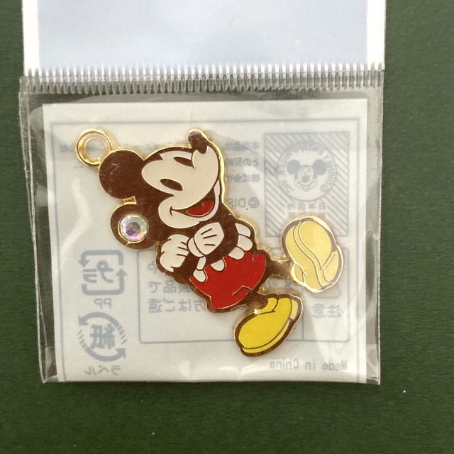 ディズニーパーツクラブ レトロ ミッキーマウスキーホルダーパーツ チャーム素材 | フリマアプリ ラクマ