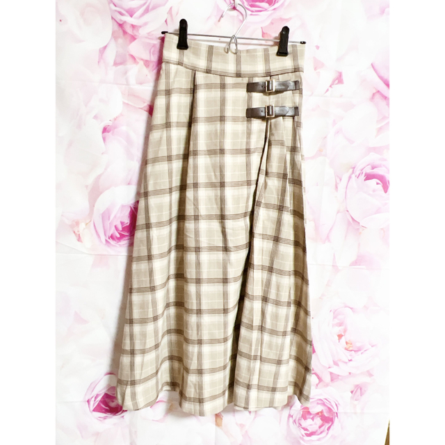INGNI(イング)の5213.INGNI チェック柄 巻きスカート風 ベルトデザイン ロングスカート レディースのスカート(ロングスカート)の商品写真