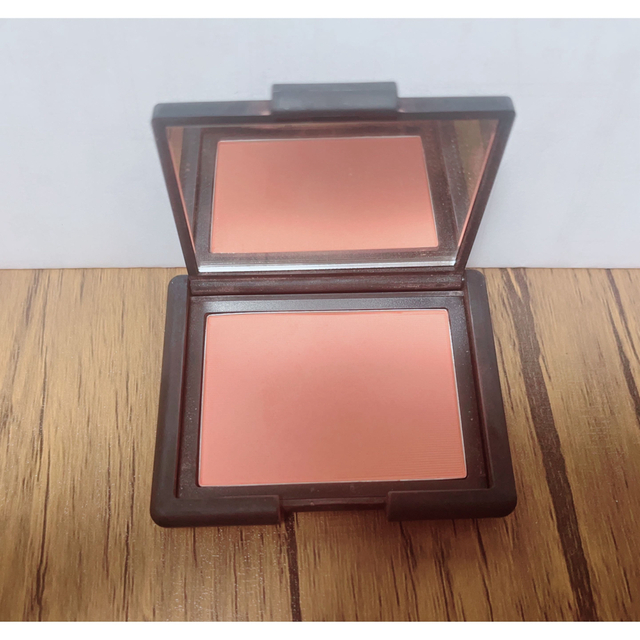 NARS(ナーズ)のNARS ブラッシュ 4040 FINAL CUT コスメ/美容のベースメイク/化粧品(チーク)の商品写真