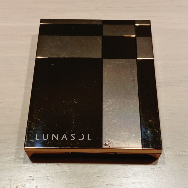 LUNASOL(ルナソル)のルナソル テンダークリアアイズ01 Cool Ballet コスメ/美容のベースメイク/化粧品(アイシャドウ)の商品写真