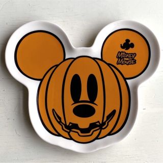 ディズニー(Disney)のディズニー×セブンイレブン⭐︎ハロウィン⭐︎ミッキー顔型プレート×2枚(調理道具/製菓道具)