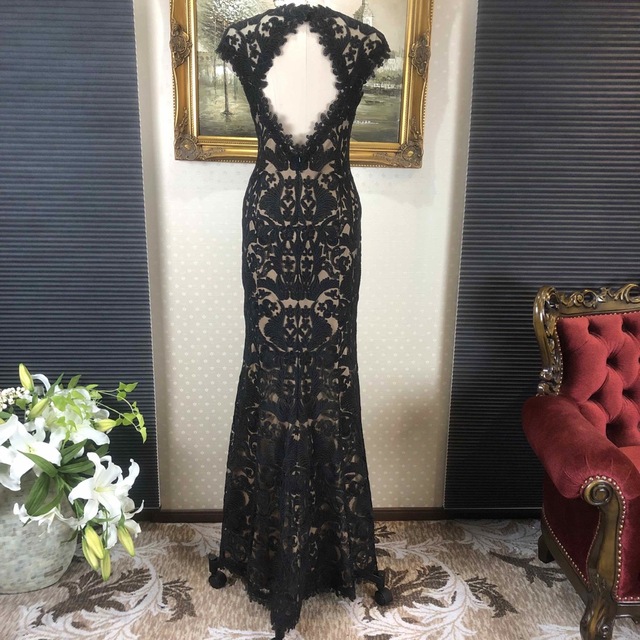 新品☆ TADASHI SHOJI サイズ4 (T13)