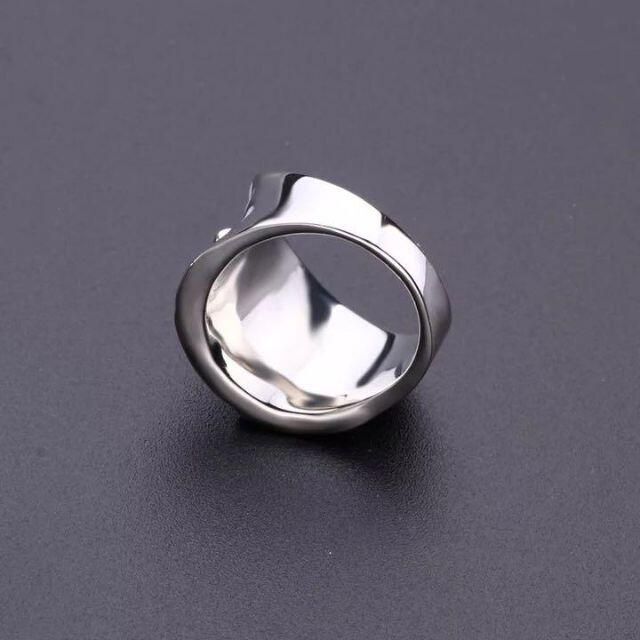 （1058）15号　シルバー可愛すぎるレトロフラワーワイドリング　指輪 レディースのアクセサリー(リング(指輪))の商品写真