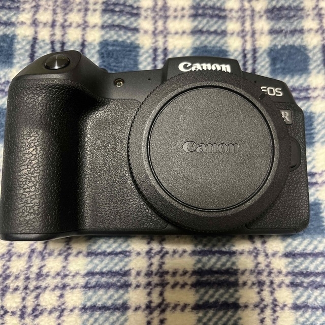 Canon(キヤノン)のCanon EOS RP 本体 スマホ/家電/カメラのカメラ(ミラーレス一眼)の商品写真