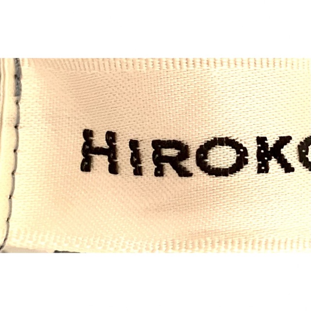 HIROKO KOSHINO(ヒロココシノ)のHIROKO KOSHINO ドット柄ワンピース　SALE中 レディースのワンピース(ひざ丈ワンピース)の商品写真