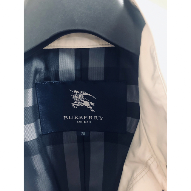 BURBERRY(バーバリー)のバーバリー　トレンチコート レディースのジャケット/アウター(トレンチコート)の商品写真