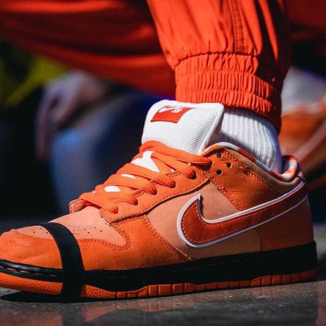 Nike SB Dunk Low SP  Orange Lobster 28.5