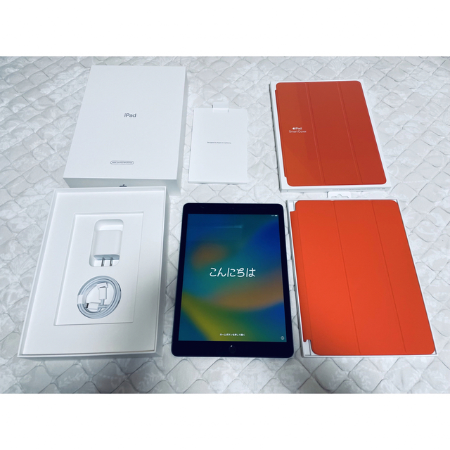 iPad 128GB Wi-Fiモデル 第8世代 Smart Cover付きiPad