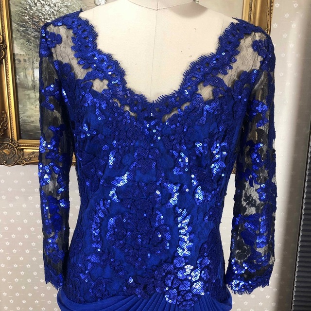 新品☆ TADASHI SHOJI ブルースパンコール サイズ4 (T45) | www