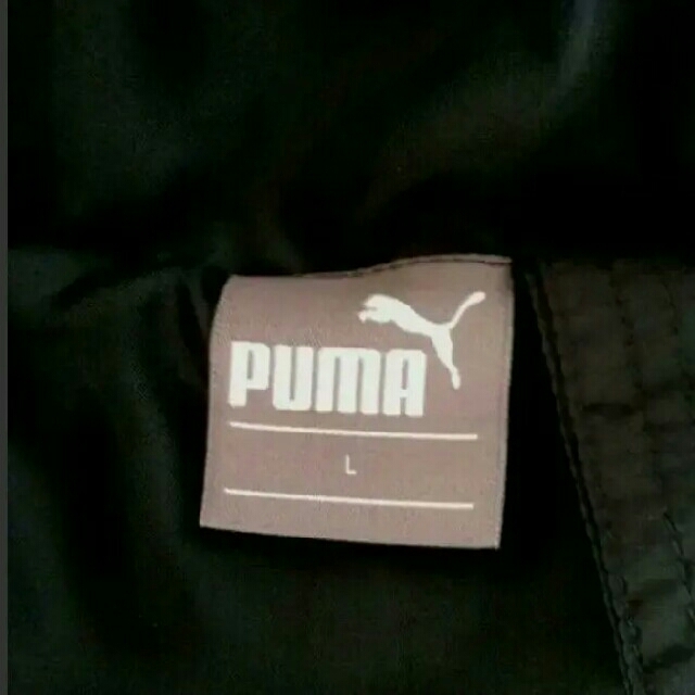 PUMA(プーマ)のPUMA プーマ 中綿ジャケット レディースのジャケット/アウター(ダウンジャケット)の商品写真