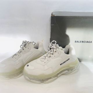 バレンシアガの通販 30,000点以上 | Balenciagaを買うならラクマ