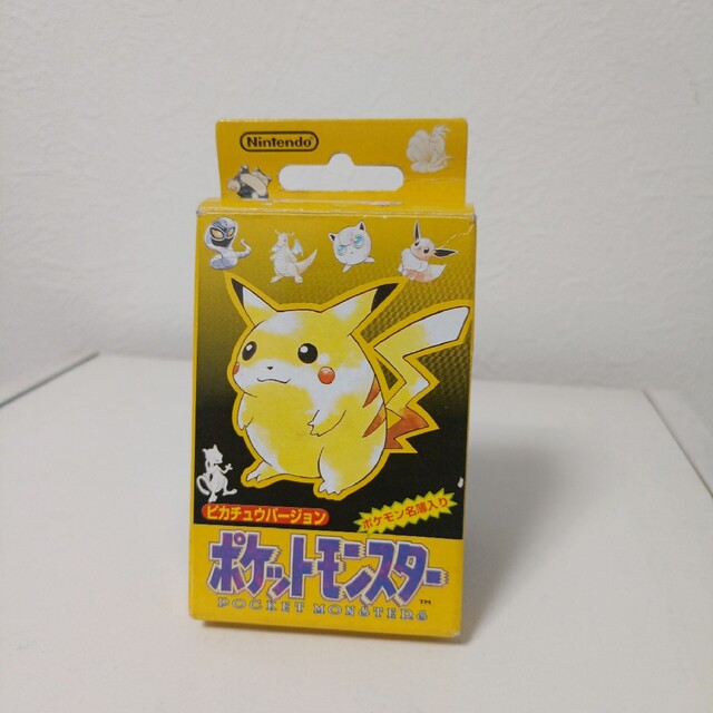 アキ様専用  ポケットモンスター ポケモン トランプ ピカチュウ 黄 任天堂 エンタメ/ホビーのテーブルゲーム/ホビー(トランプ/UNO)の商品写真