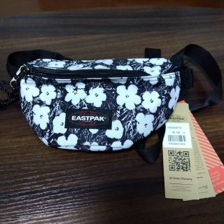 イーストパック(EASTPAK)のEASTPAK ウエストポーチ　2つ(ボディバッグ/ウエストポーチ)