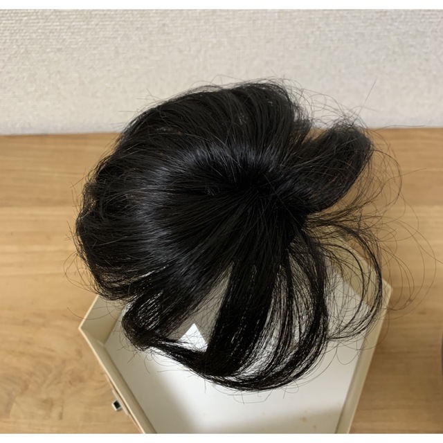 値下げ☆ショートヘア用ウィッグ　トップ隠し　ノーブランド レディースのウィッグ/エクステ(ショートカール)の商品写真