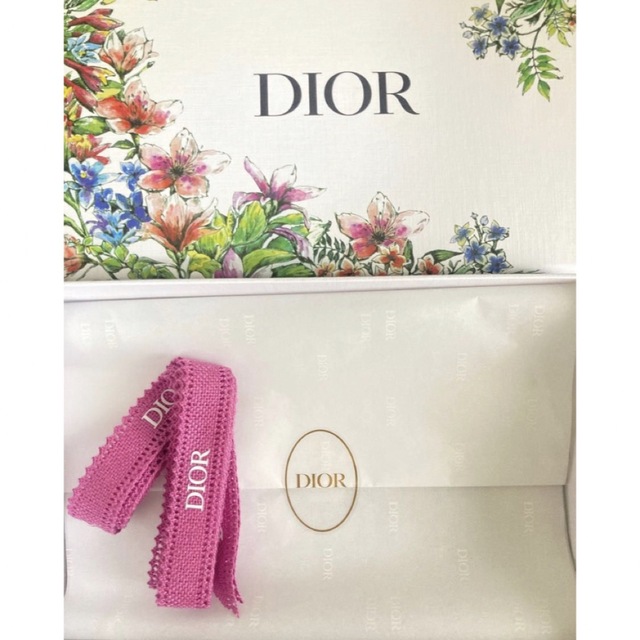 Dior★ディオール★バレンタイン限定ギフトボックスSサイズ