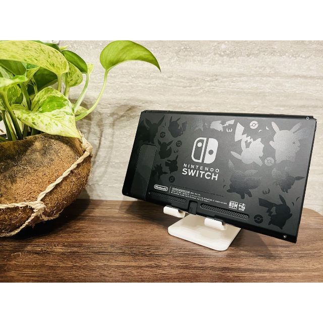 ガラスフィルム貼付済み】Nintendo Switch ピカブイモデル 本体