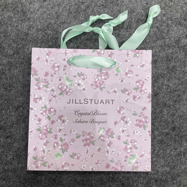 JILLSTUART(ジルスチュアート)のジルスチュアート  限定ショッパー　ロクシタン　プレゼント用 レディースのバッグ(ショップ袋)の商品写真