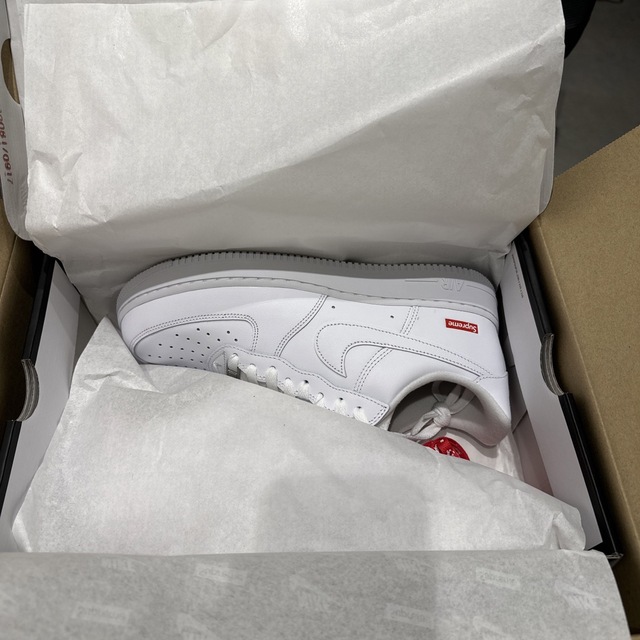 Supreme × Nike Air Force 1 Low "White"