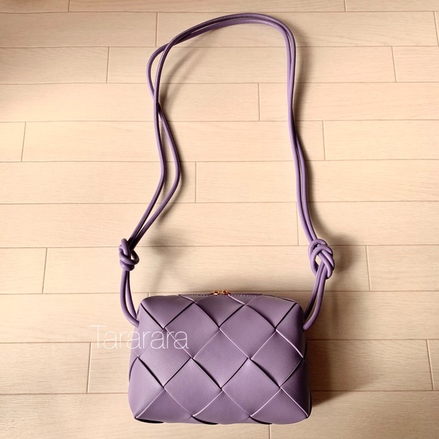 ●leather largeBraided バック PURPLE●本革 レディースのバッグ(ショルダーバッグ)の商品写真